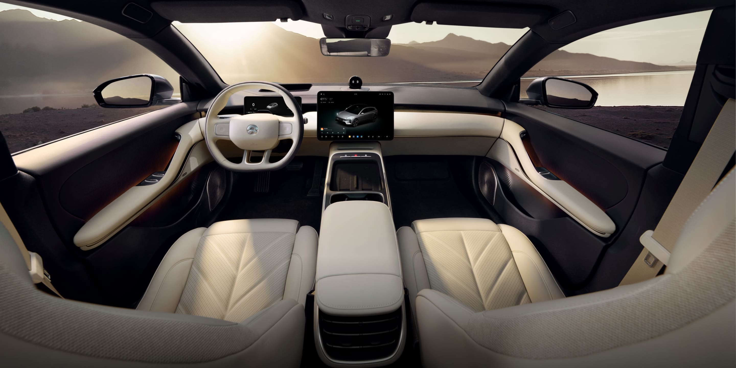 Електромобіль NIO ET5T 360